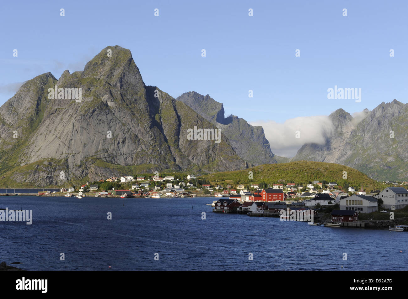 Reine, Lofoten, Nordland, Norvegia Foto Stock