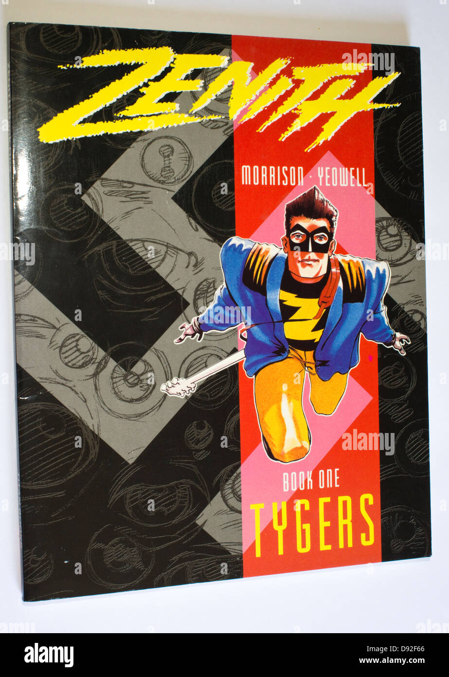 Zenith una graphic novel di Grant Morrison e Steve Yeowell Foto Stock