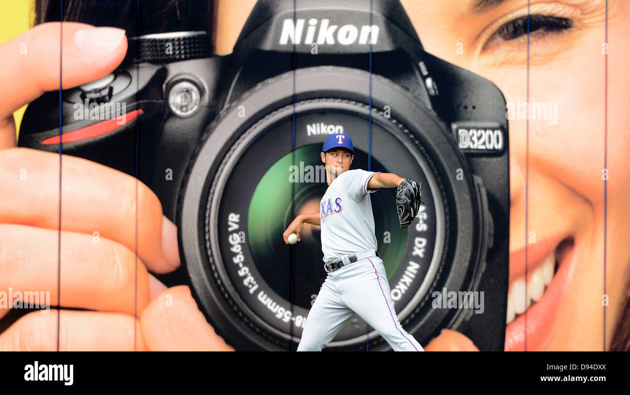 Yu Darvish (rangers), Giugno 8, 2013 - MLB : Yu Darvish del Texas Rangers piazzole durante il Major League Baseball gioco contro il Toronto Blue Jays di Rogers Centre di Toronto, Ontario, Canada. (Foto di AFLO) Foto Stock