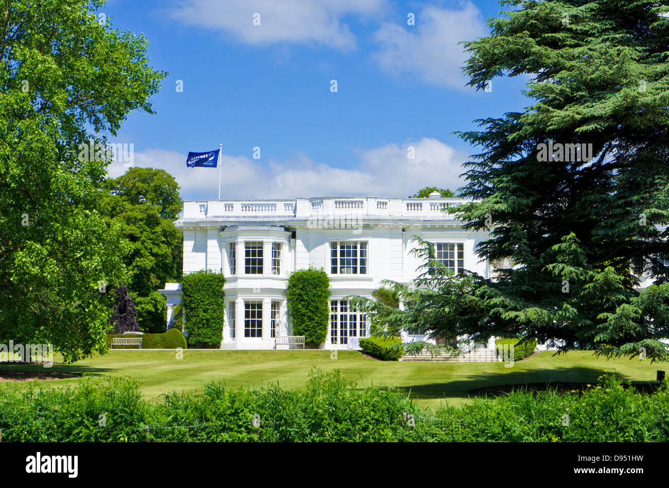 Henley business school greenlands campus immagini e fotografie stock ad