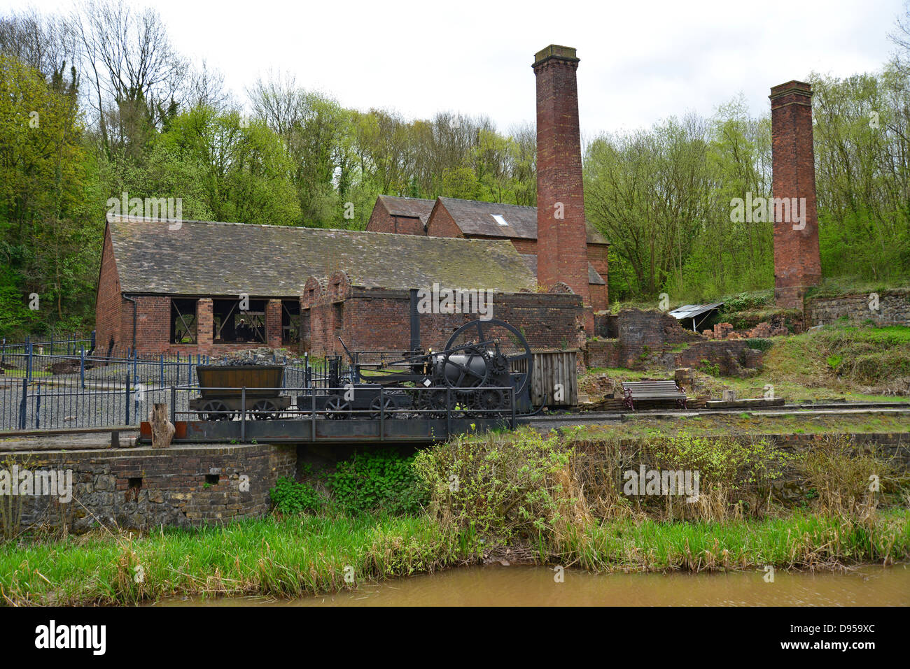 Mattoni e piastrelle di opere, Blists Hill cittadina in stile vittoriano, Madeley, Telford, Shropshire, England, Regno Unito Foto Stock