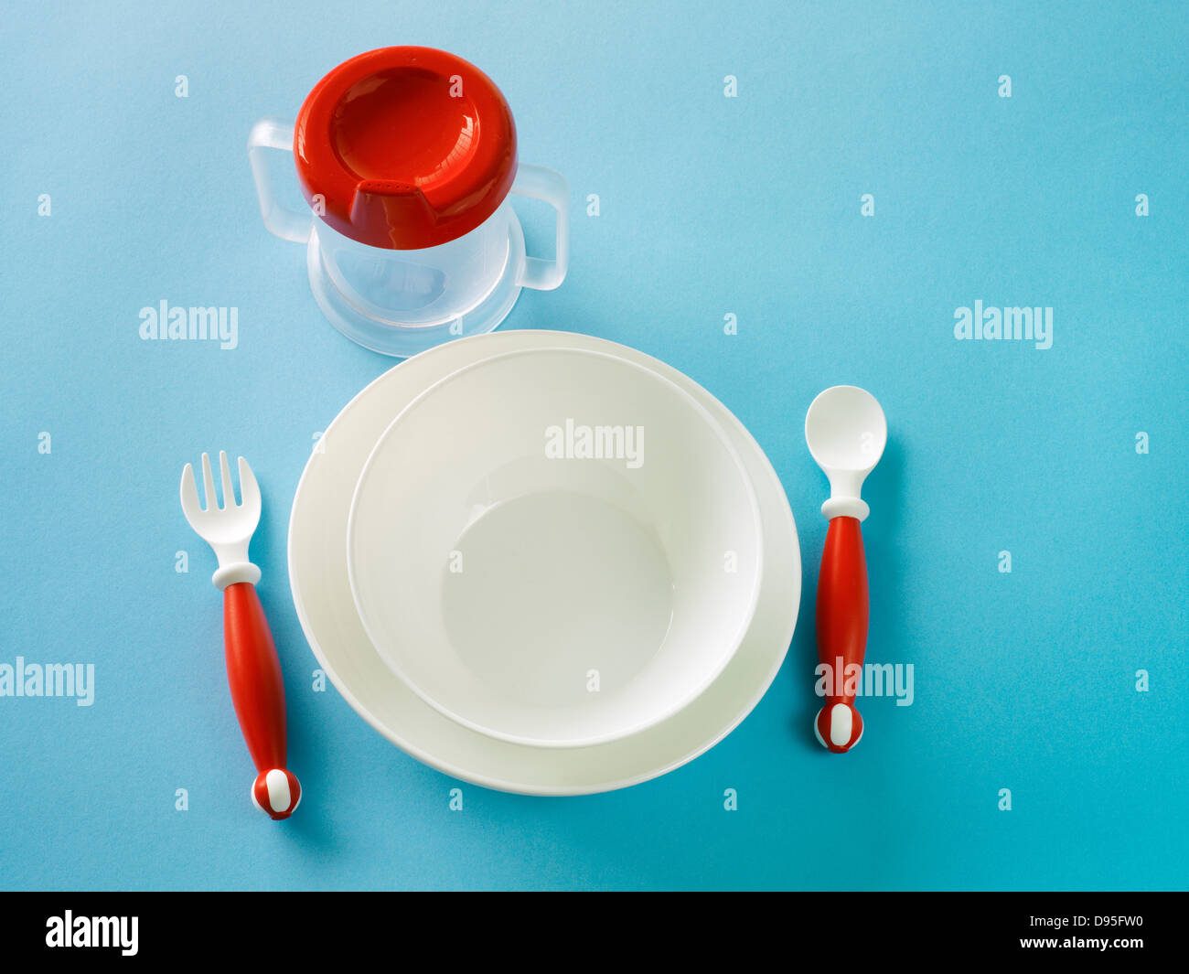 Piatto di plastica per bambini immagini e fotografie stock ad alta  risoluzione - Alamy