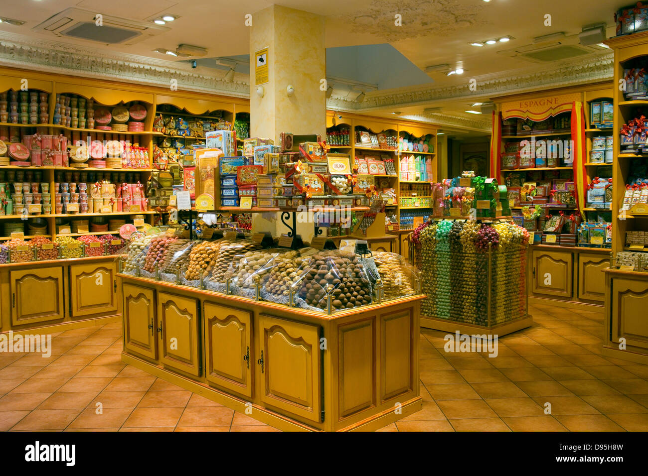 La cura Gourmand negozio di dolci a Siviglia, in Andalusia, Spagna Foto Stock