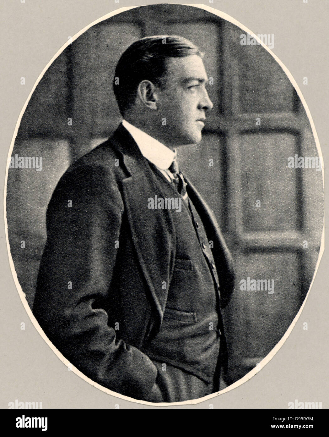 Henry Ernest Shackleton (1874-1922) Irish-nato esploratore britannico. Leader di due spedizioni in Antartide, 1908 e 1914-1916. I mezzitoni dopo una fotografia. Foto Stock