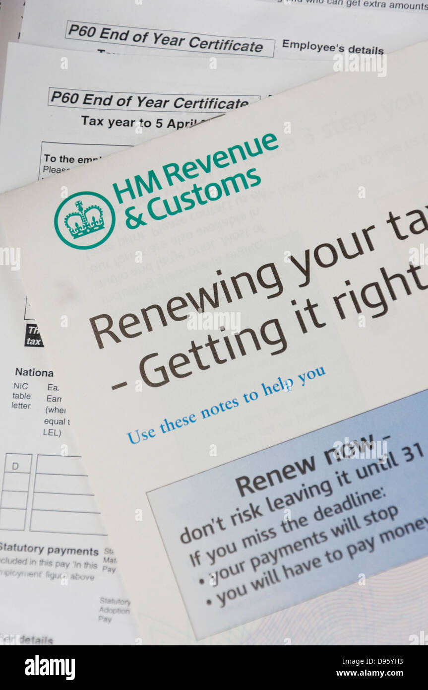 I crediti di imposta. HM Revenue e modulo doganale a rinnovare il credito fiscale. Foto Stock