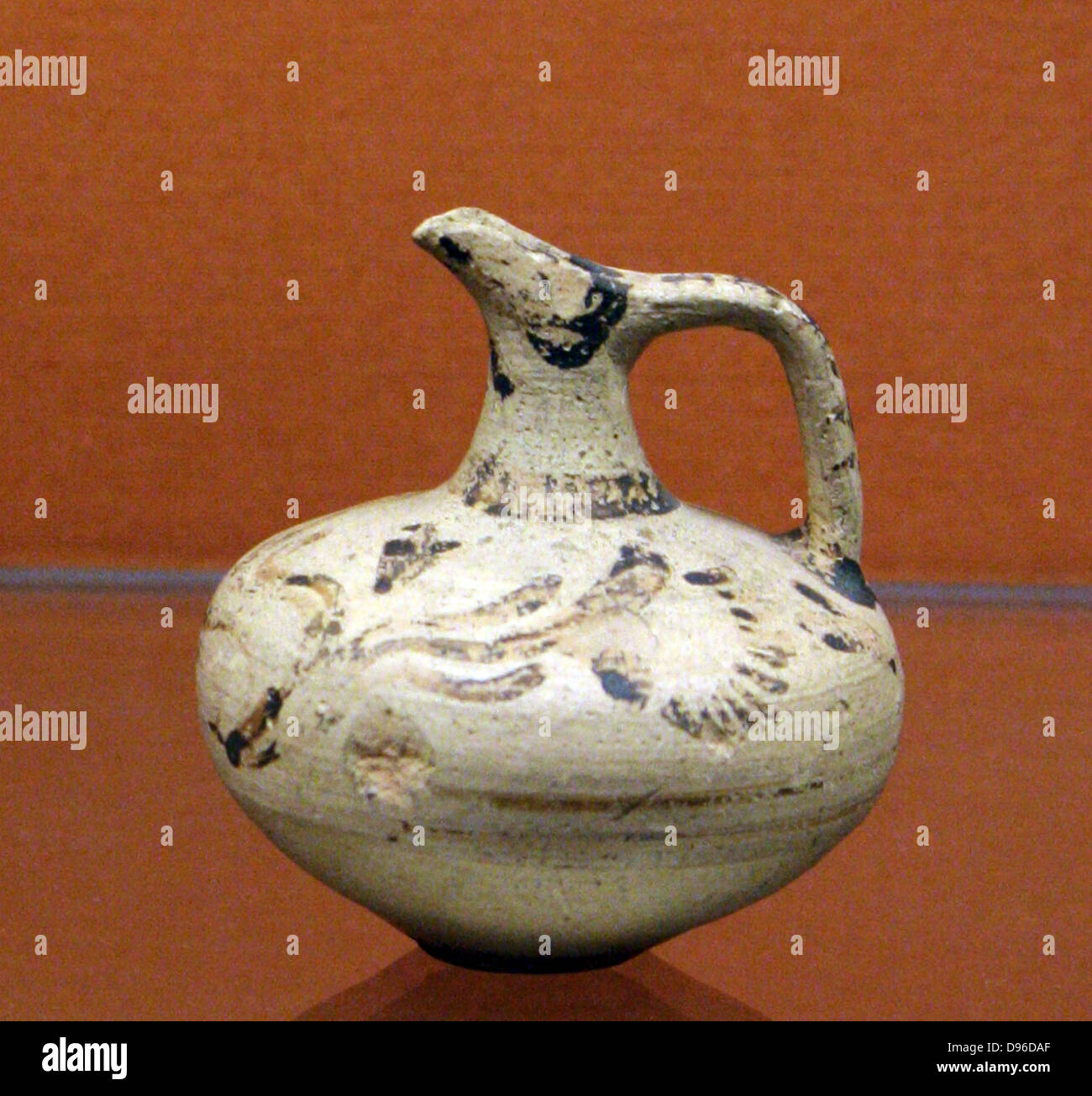 Piccola Caraffa in ceramica con motivi floreali Minoan, 1400-1300 BC () trovata a Knossos Foto Stock