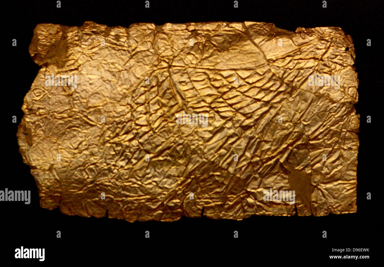 Foglio micenea gold copre per il vaso di vetro a forma di placche. Circa 1350-1200 A.C. Il Greco antico. Foto Stock