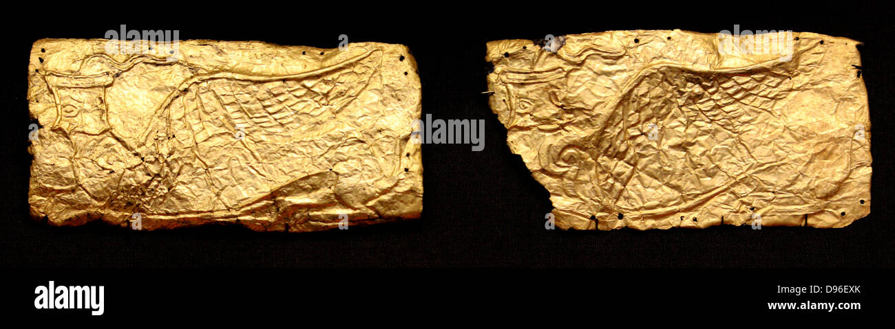 Foglio micenea gold copre per il vaso di vetro a forma di placche. Circa 1350-1200 A.C. Il Greco antico. Foto Stock