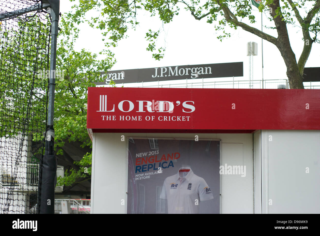 Una concessione di stand al fine di vivaio di Lord's Cricket Ground di Londra Foto Stock