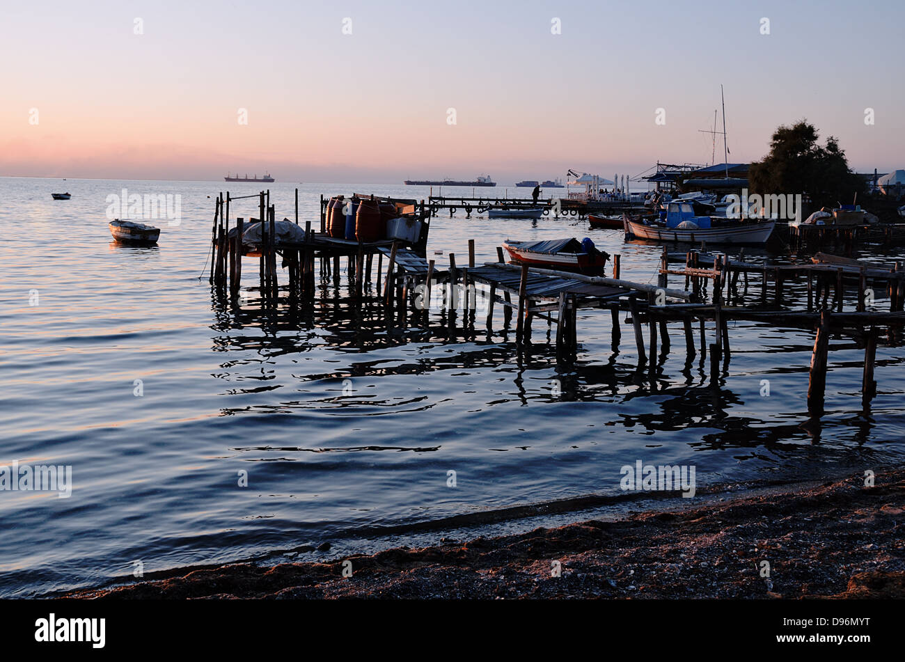Vista sul Golfo Termaico da Kalamaria. Salonicco, Grecia Foto Stock