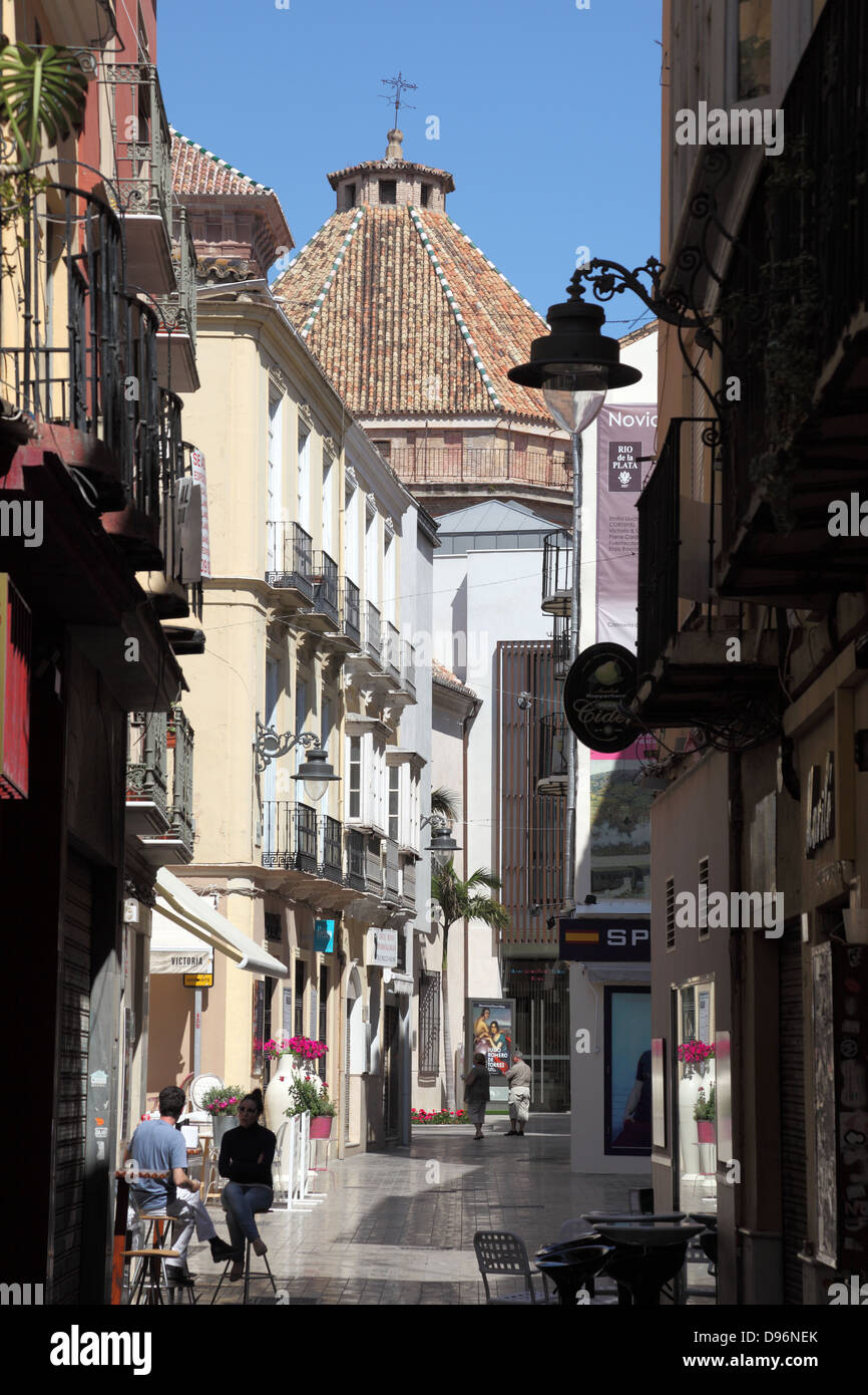 Street nella città di Malaga, Andalusia Spagna Foto Stock