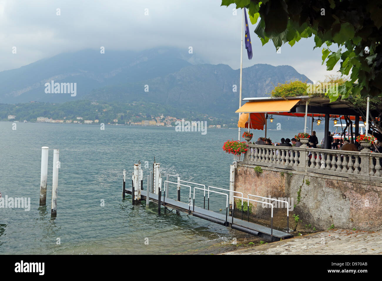 Bellagio sulle rive del lago di Como in Italia settentrionale Foto Stock