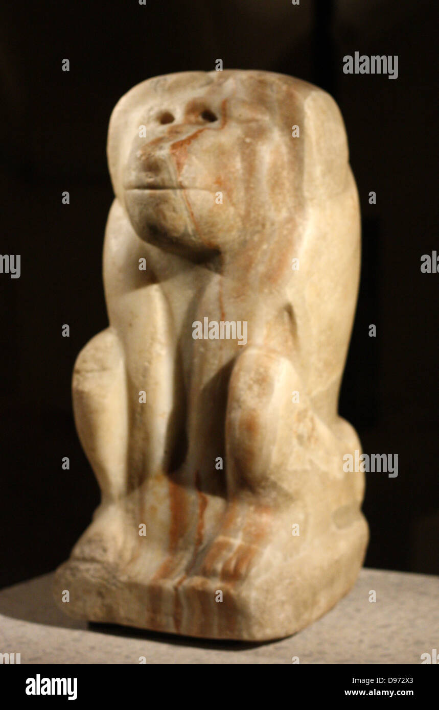 Inserita la figura di un babbuino con il cartiglio del re Narmer 3000 anni a.c. calcite-alabastro. Foto Stock