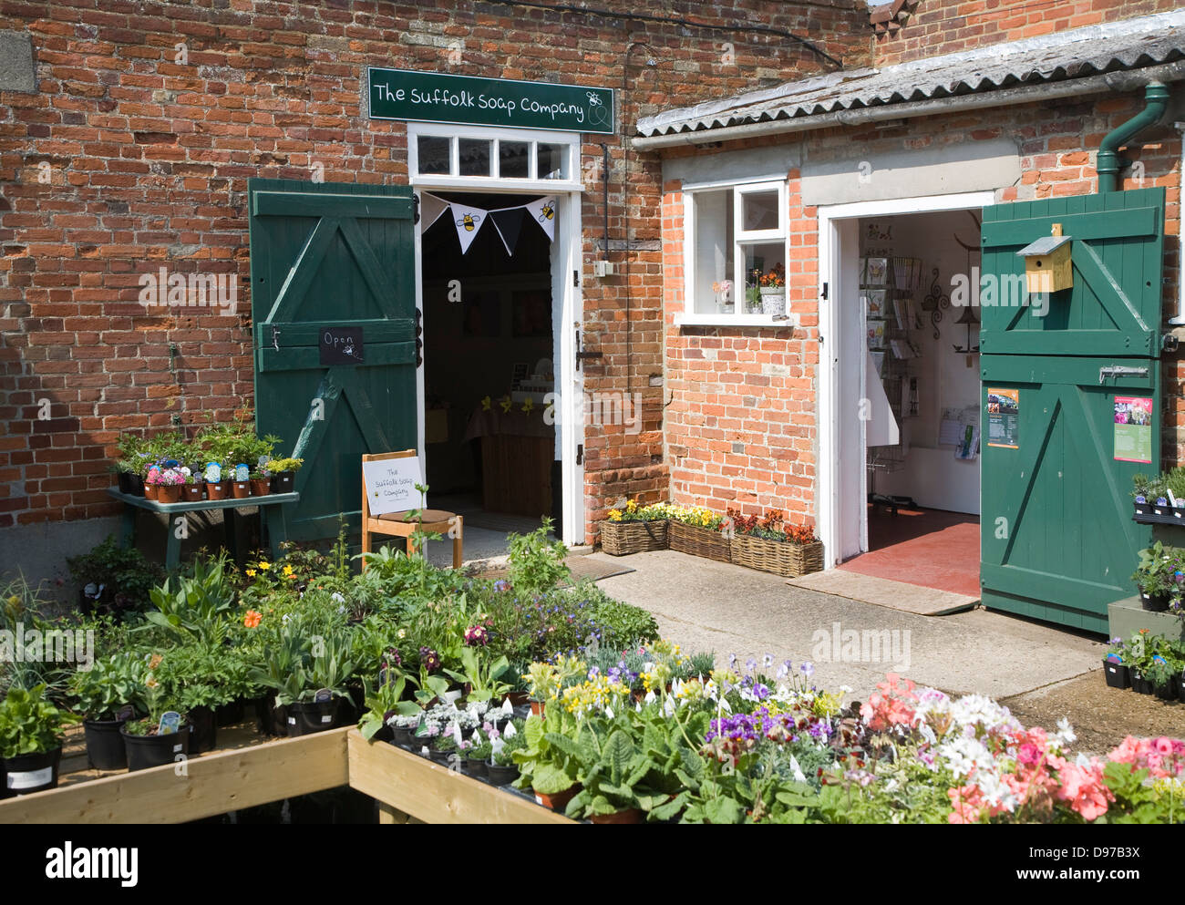 Il Suffolk Soap Company shop e display impianto a Helmingham Hall, Suffolk, Inghilterra Foto Stock