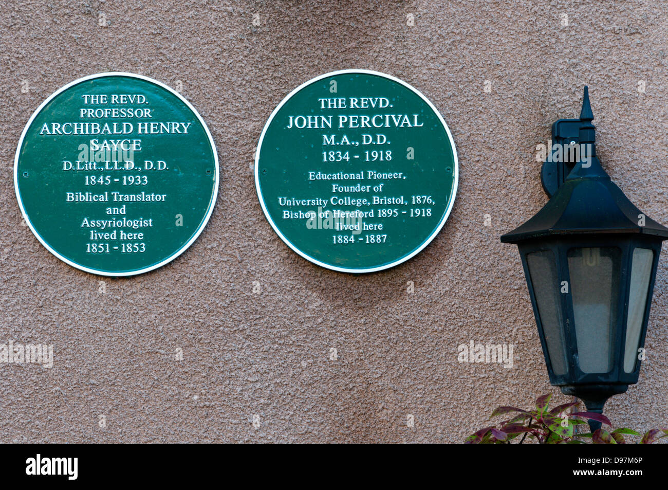 Lapidi per la Revd. Il Professor Archibald Henry Sayce e il Revd. John Percival a Bristol. Foto Stock