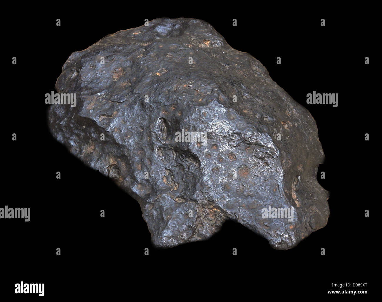 Nantan Meteorite - questo ferro meteorite caduto in Lihu, Nantan County, in Cina nel 1516. Essa pesa 71 chilogrammi ed è parte di un calo totale di 9,5 t. Foto Stock