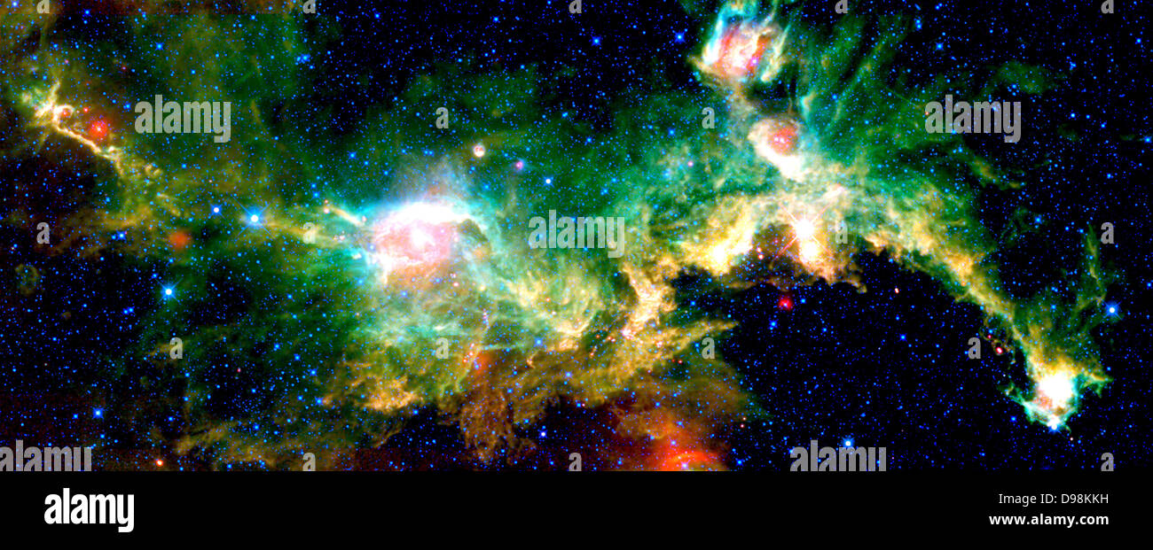 The Seagull nebula, visto in questo mosaico a infrarossi dalla NASA di ampio campo di indagine a infrarossi Explorer, o saggi, trae il suo comune Foto Stock