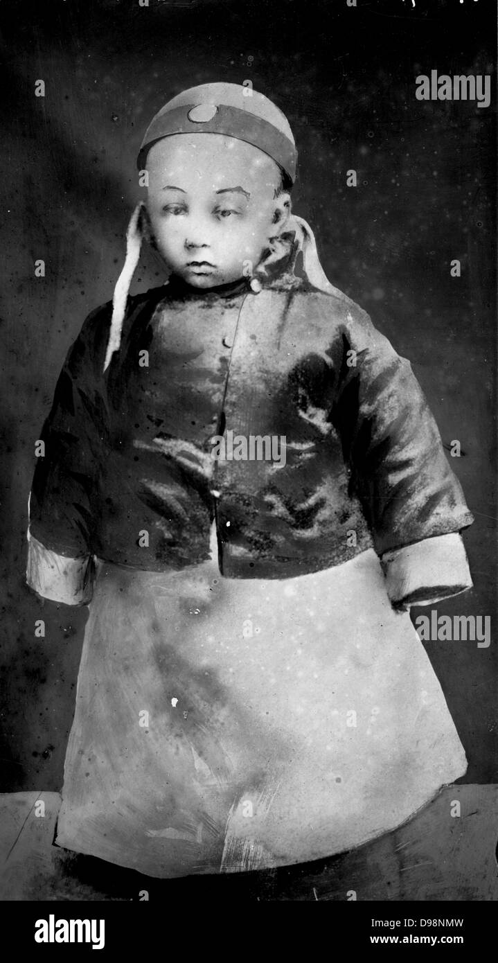 Pu-Yi (Hsuan T'ung) 1906-1967 come un piccolo bambino, 23 febbraio 1909. Ultimo Imperatore della Cina 1908-1912. Foto Stock