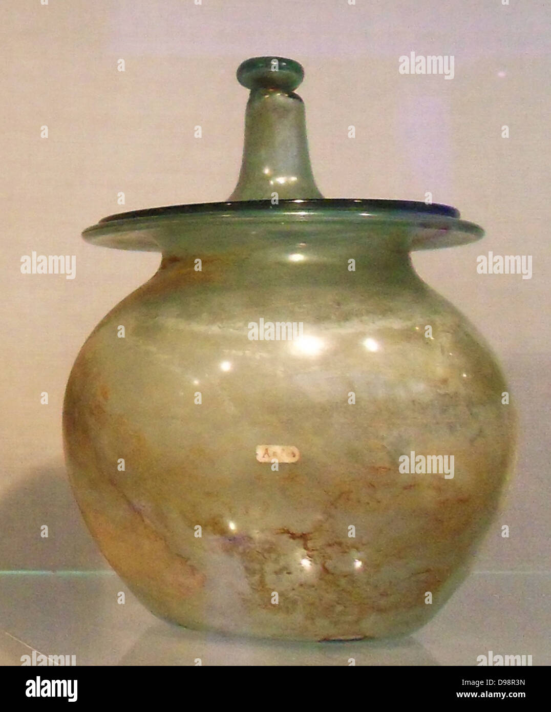 Vetro urna cineraria con coperchio. Romano del I secolo d.c. Foto Stock