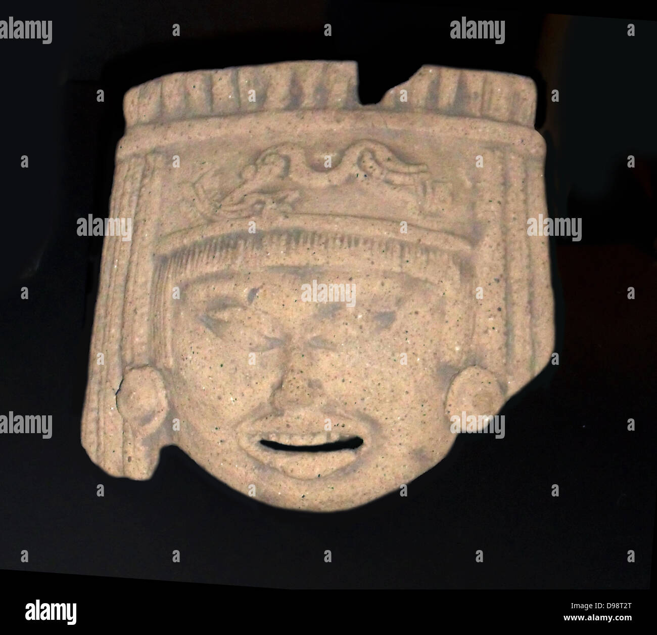 Huehueteotl, azteca dio del fuoco. Di solito è raffigurato come un uomo vecchio. Sulla sua testa è un piatto per tenere il fuoco o di incenso. La cultura di Veracruz, rispettivamente, 300-1200 annuncio, Messico Foto Stock