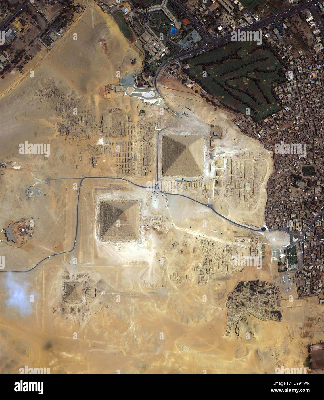 Vista satellitare delle piramidi di Giza in Egitto. Il credito della NASA. Foto Stock
