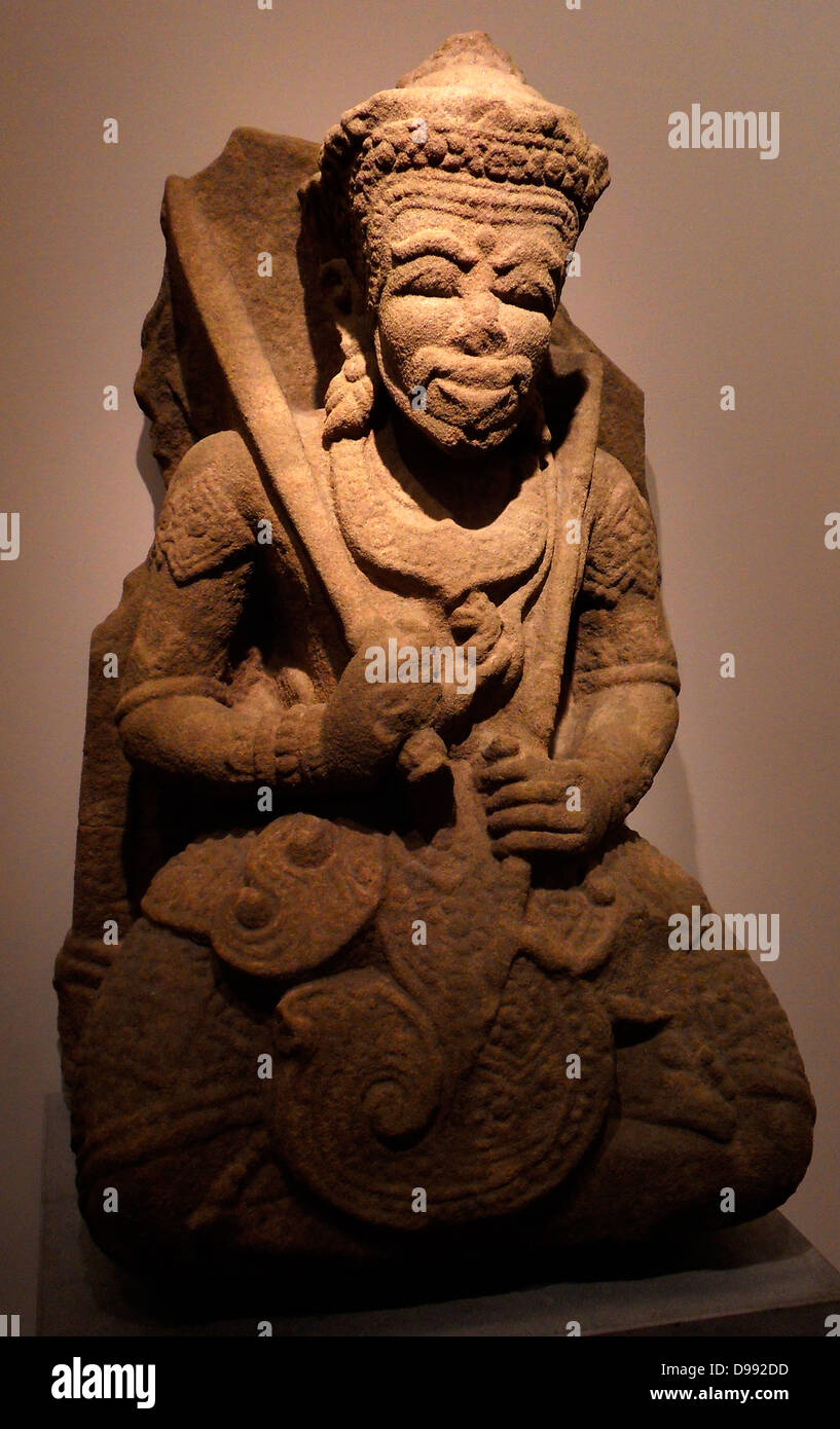 Dio Vishnu. Stile Yang mamma (XIV-XV secolo) scultura in pietra arenaria da Kon Tum, Vietnam Foto Stock