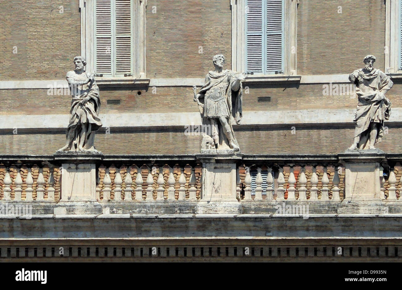 Lo stile barocco sculture in Vaticano Museo Giardini; Roma. Il papa Giulio II fondò i musei all'inizio del XVI secolo. Foto Stock