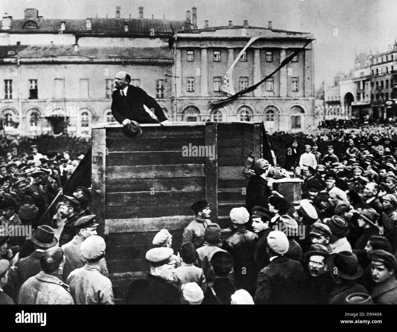 Lenin nella Piazza Rossa. Vladimir Ilyich Lenin ( 1870 - 1924). Rivoluzionario russo e comunista che ha portato la Rivoluzione di ottobre del 1917. Anche la testa dello stato sovietico durante 1917-1924 Foto Stock