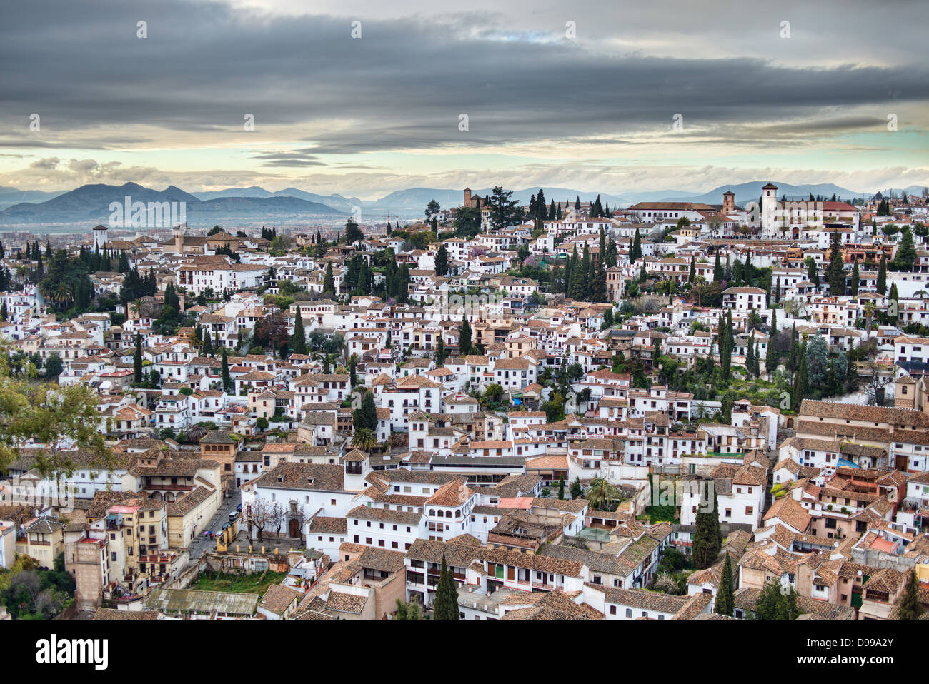 El Albayzín è una delle città di Granada in Spagna, che conserva ancora le stradine e i vicoli della medievale passato moresco. Foto Stock