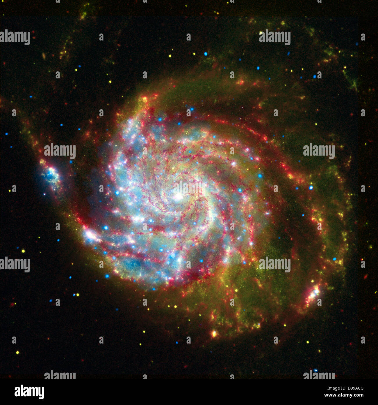 La galassia a spirale Messier 101, dal composito di vedute da Spitzer, Hubble e Chandra. Foto Stock