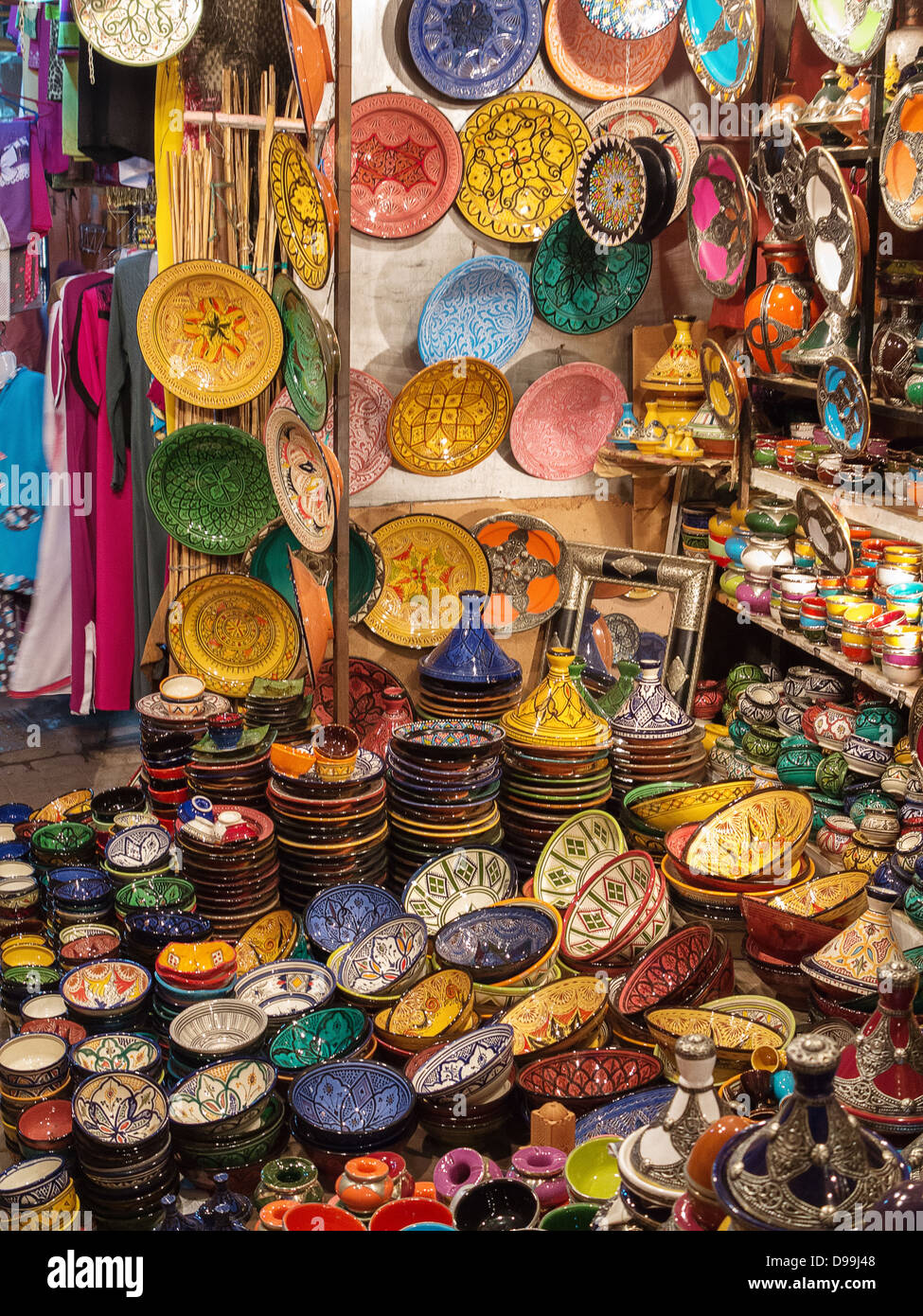 In e circa i souk e Piazza Jemaa El Fnaa di Marrakech, Marocco Foto Stock