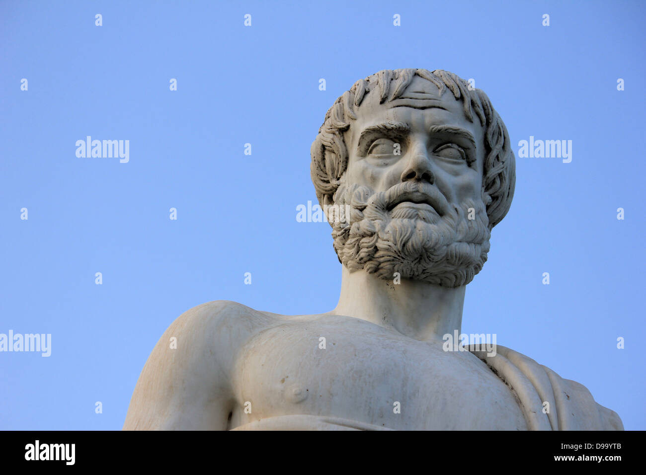 Aristotele statua in Stagira Calcidica Grecia, Data di nascita Luogo antico filosofo greco Aristotele Foto Stock