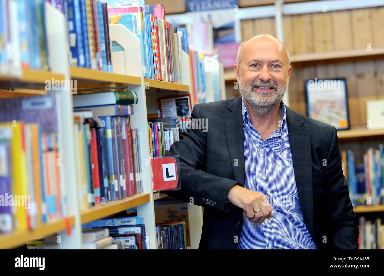 Berlino, Germania. 14 Giugno, 2013. Il direttore del John F. Kennedy School Reinhard Roth è raffigurato a Berlino, Germania, 14 giugno 2013. Foto: BRITTA PEDERSEN/dpa/Alamy Live News Foto Stock