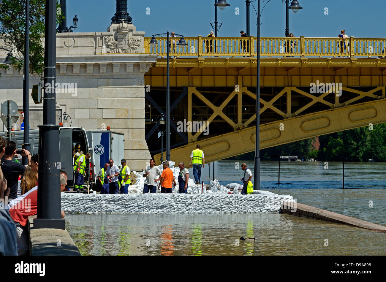 Le inondazioni del 2013 Fiume Danubio Budapest Ungheria Europa Foto Stock