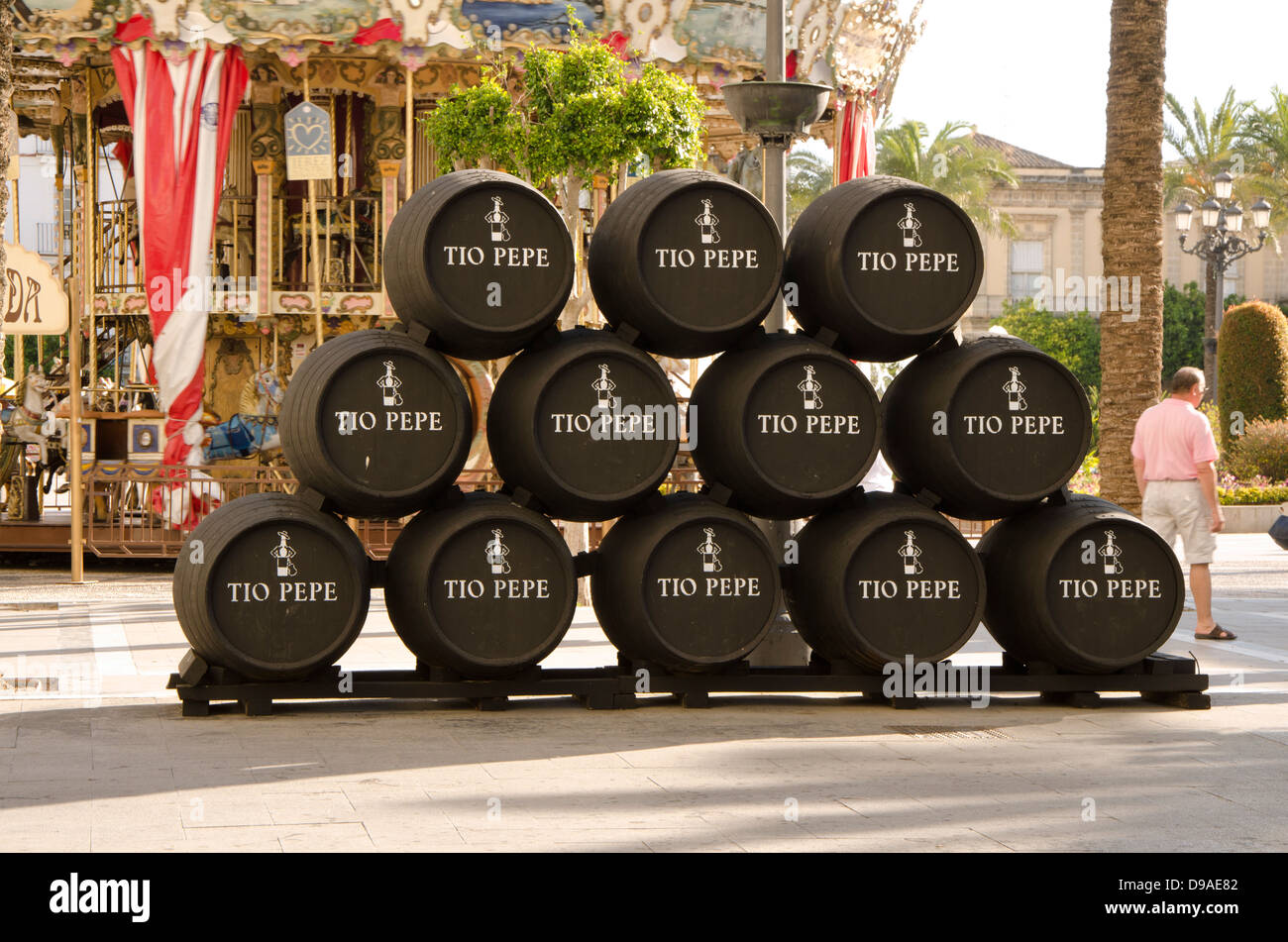 Barili da Tio Pepe, produttori di sherry, Jerez de la Frontera, Andalusia, Spagna. Foto Stock