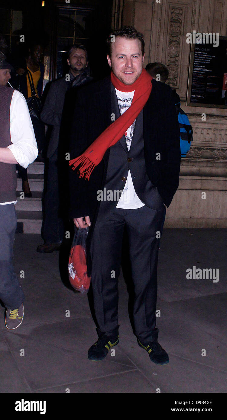 Samuel West BBC Radio 3 fa "qualcosa di divertente per i soldi' e solleva il denaro per il sollievo comico. Tune-in marzo 18 tenutosi presso la Royal Albert Hall Partenze - Londra, Inghilterra - 14.03.11 Foto Stock
