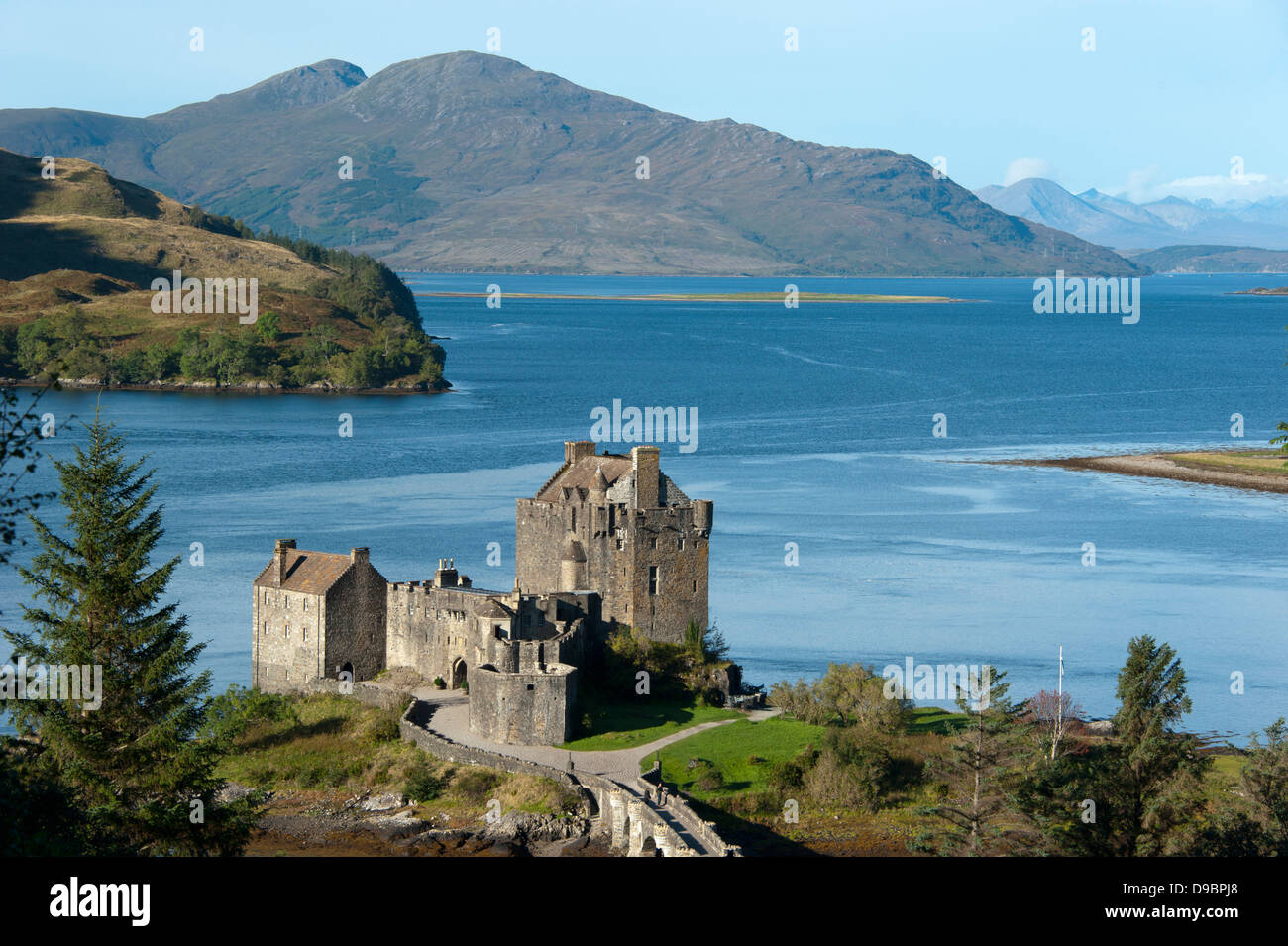 Eilean Donan Castle e Loch Duich, Highland Scozia, Gran Bretagna, Europa , Schloss, Eilean Donan Castle e Loch Duich, Highland, Foto Stock