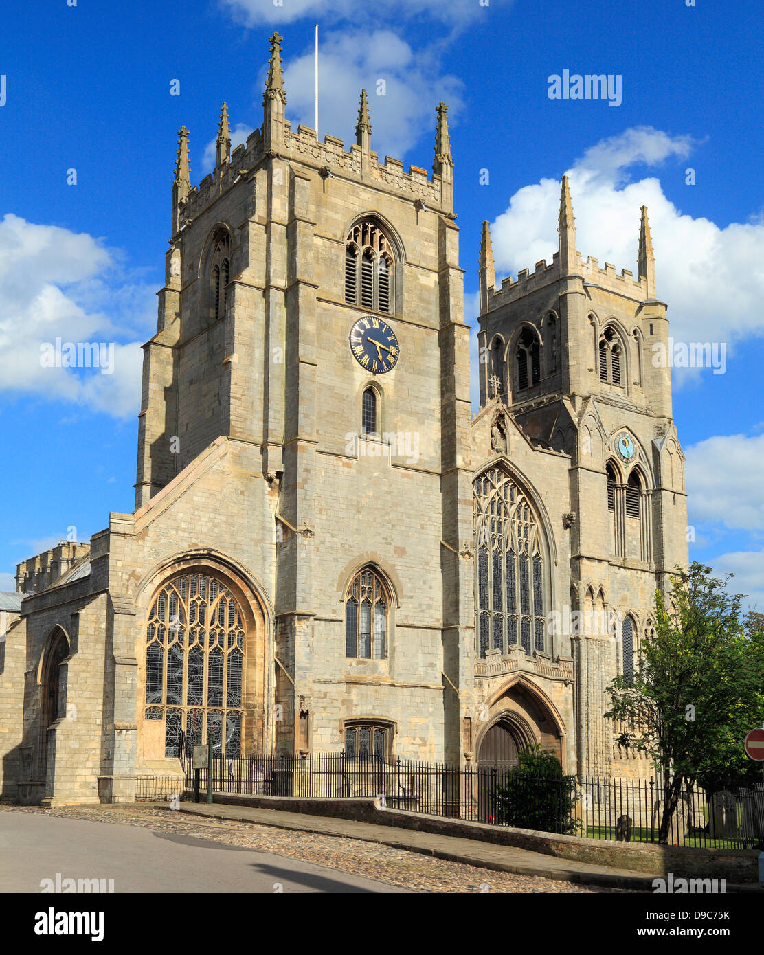 Kings Lynn, Norfolk, St. Margaret's Church, west torri, Inghilterra UK, cittadina inglese chiese medievali Foto Stock