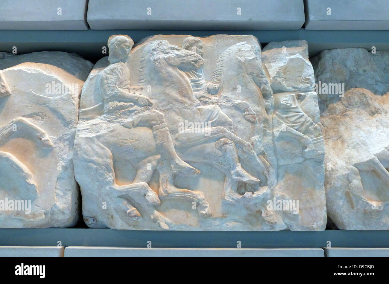 Cavalieri rappresentato nella parte del Partenone fregi al Partenone/museo di Acropoli di Atene Foto Stock