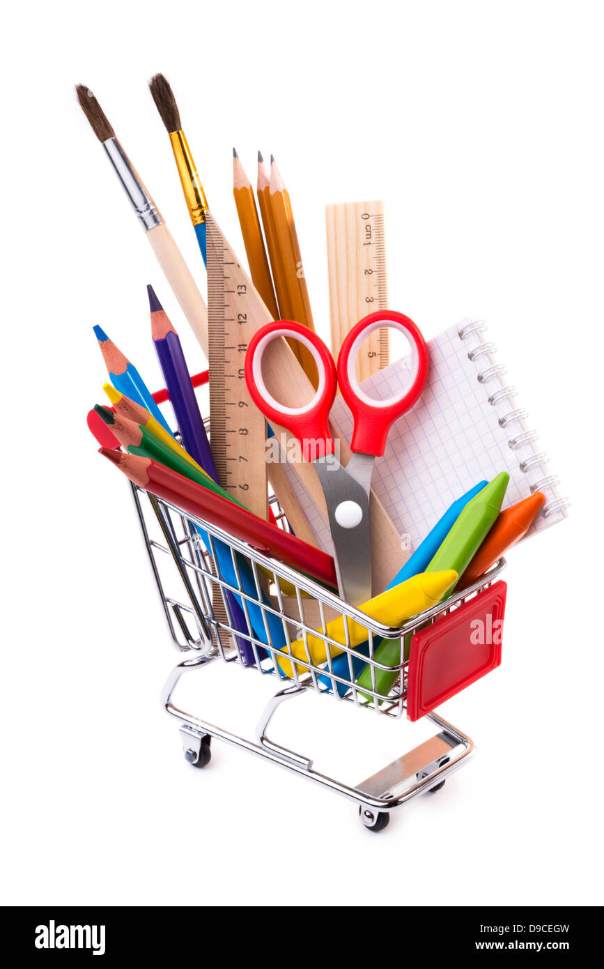 A scuola o in ufficio, gli strumenti di disegno in un carrello della spesa Foto Stock