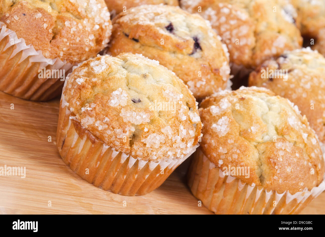 Golden brown muffin ai mirtilli Foto Stock