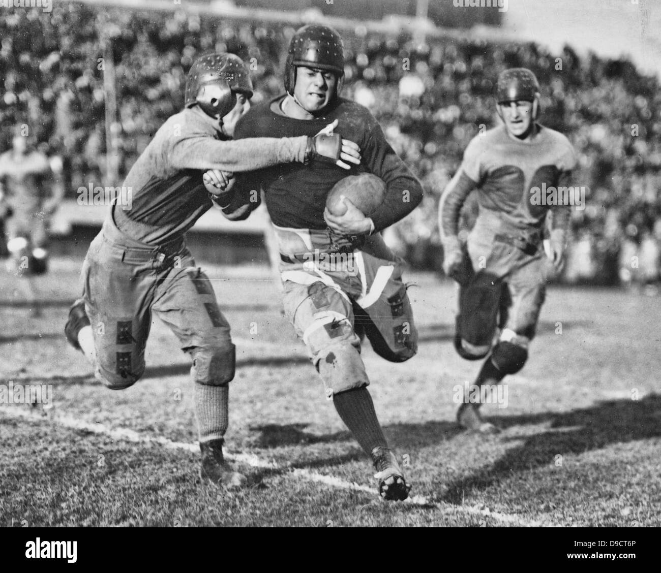 Gioco di calcio - Vintage football americano, circa 1925 Foto Stock