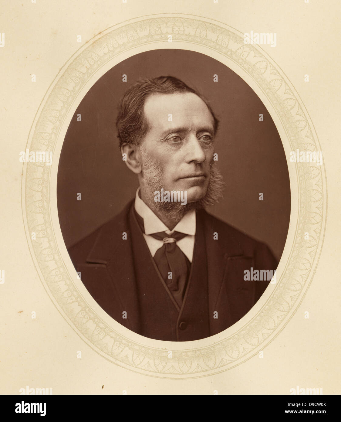 Francis Leopold McClintock (1819-1907) c1878, Irish explorer, ufficiale della Royal Navy. Unite la spedizione artica di James Clark Ross 1848-1849. Comandò la Fox in cerca di Sir John Franklin e nel 1849 trovati resti della spedizione. Foto Stock