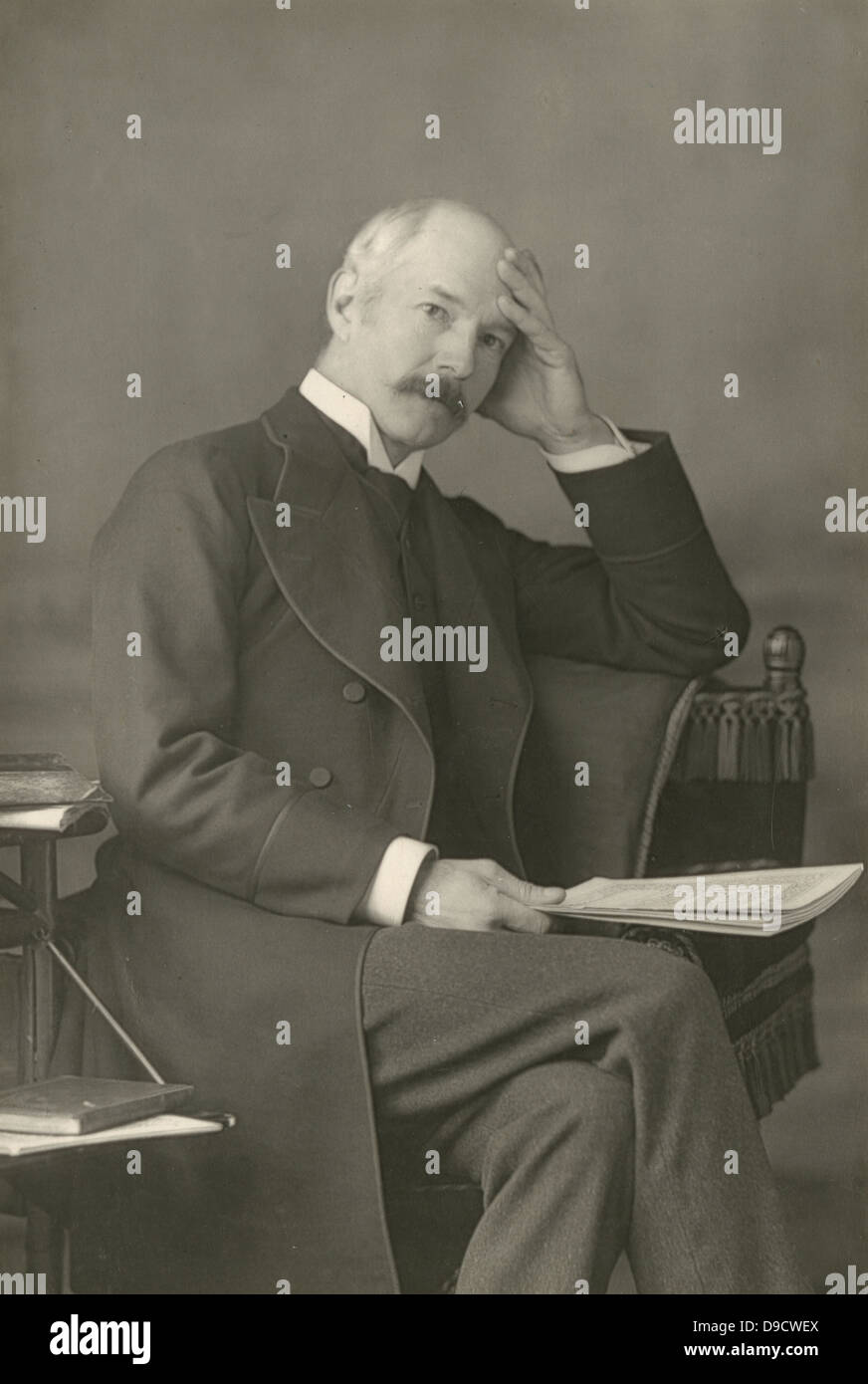 General Maggiore John Frederick Maurice (1841-1912) c1890. Soldato inglese che ha visto il servizio in Ashanti, Sud Africa, Egitto e Sudan. Professore di arte militare e la storia,presso il personale militare College 1885-1892. Foto Stock