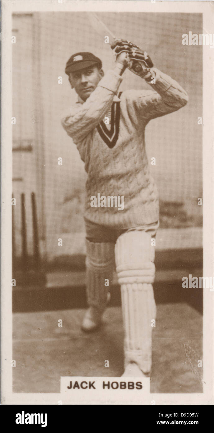 John Berry Jack Hobbs (1882-1963) English professional cricketer, uno dei più grandi batsmen nella storia di cricket. Ha giocato 61 partite di prova per l'Inghilterra tra il 1908 e il 1930. Fotografia. Foto Stock