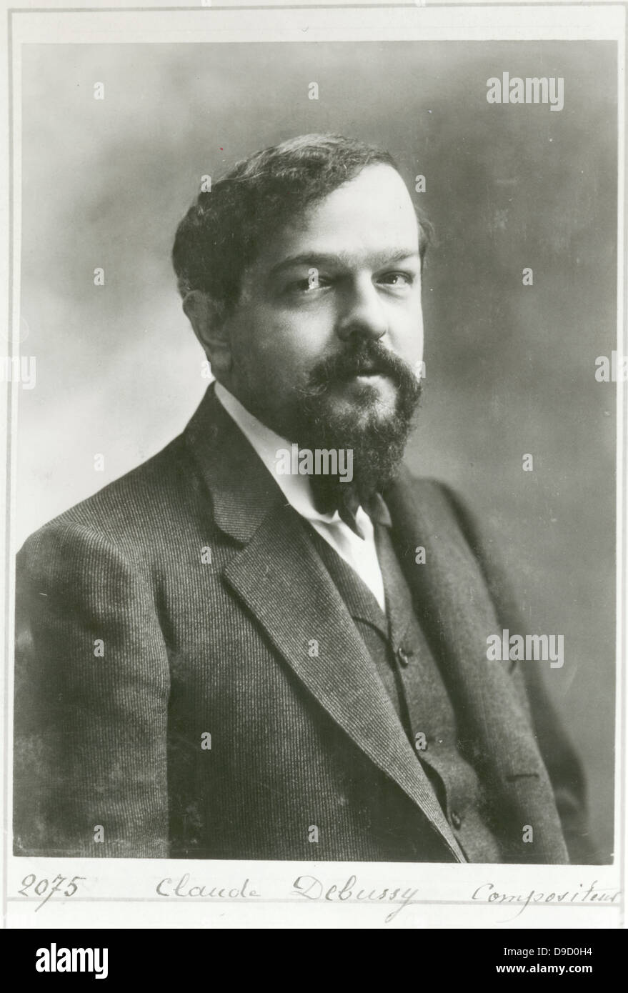 Achille Claude Debussy (1862-1918) il compositore francese c1908. Influente nella transizione nell'epoca moderna della musica occidentale. Fotografia di Nadar (Gaspard-Felix Tournachon) Foto Stock