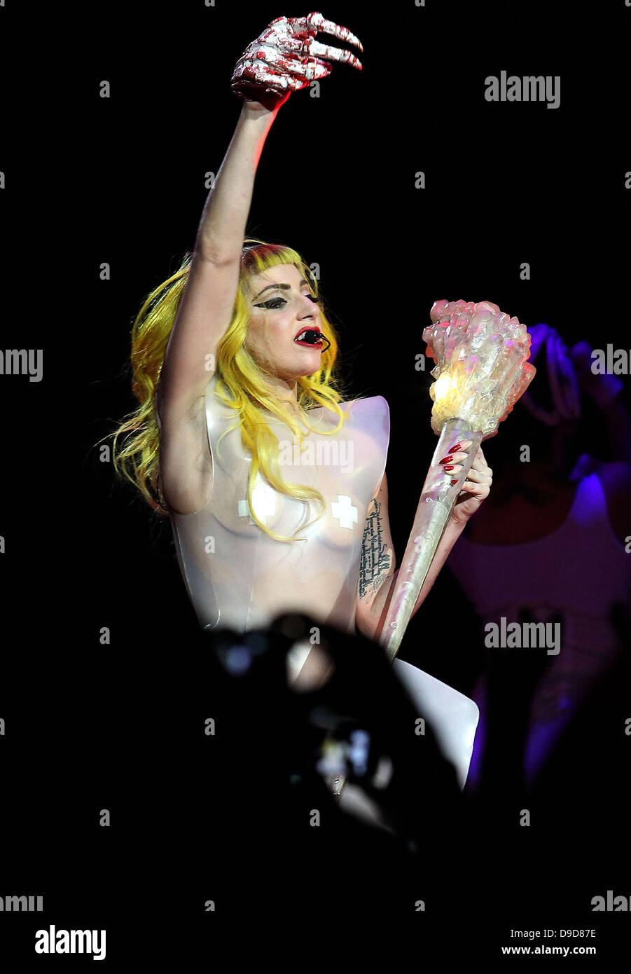 Lady Gaga compie durante il suo Monster Ball Tour al MGM Grand Garden Arena di Las Vegas, Nevada - 25.03.11 Foto Stock