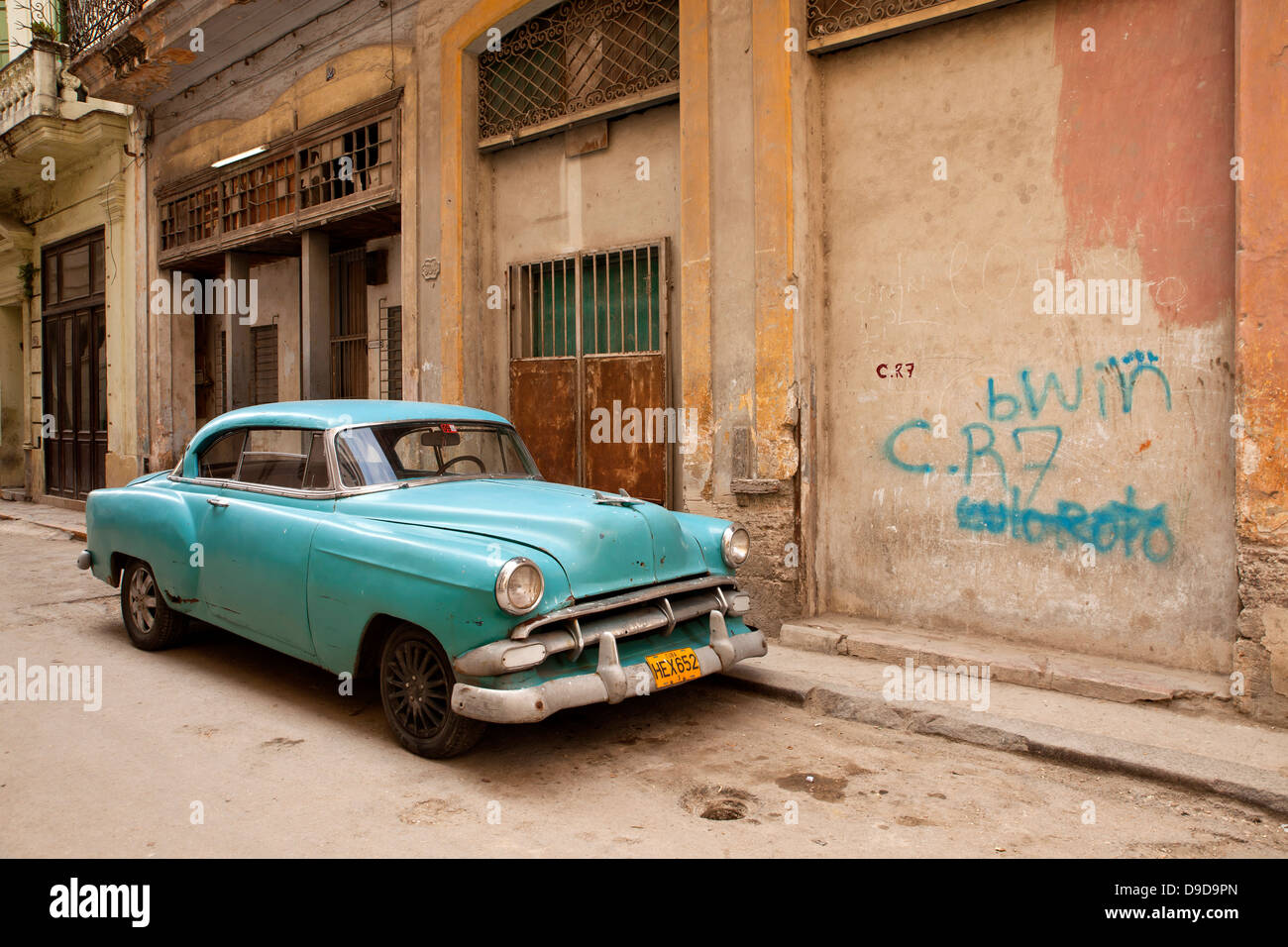 Ci vintage auto da anni cinquanta a l'Avana, Cuba, Caraibi Foto Stock