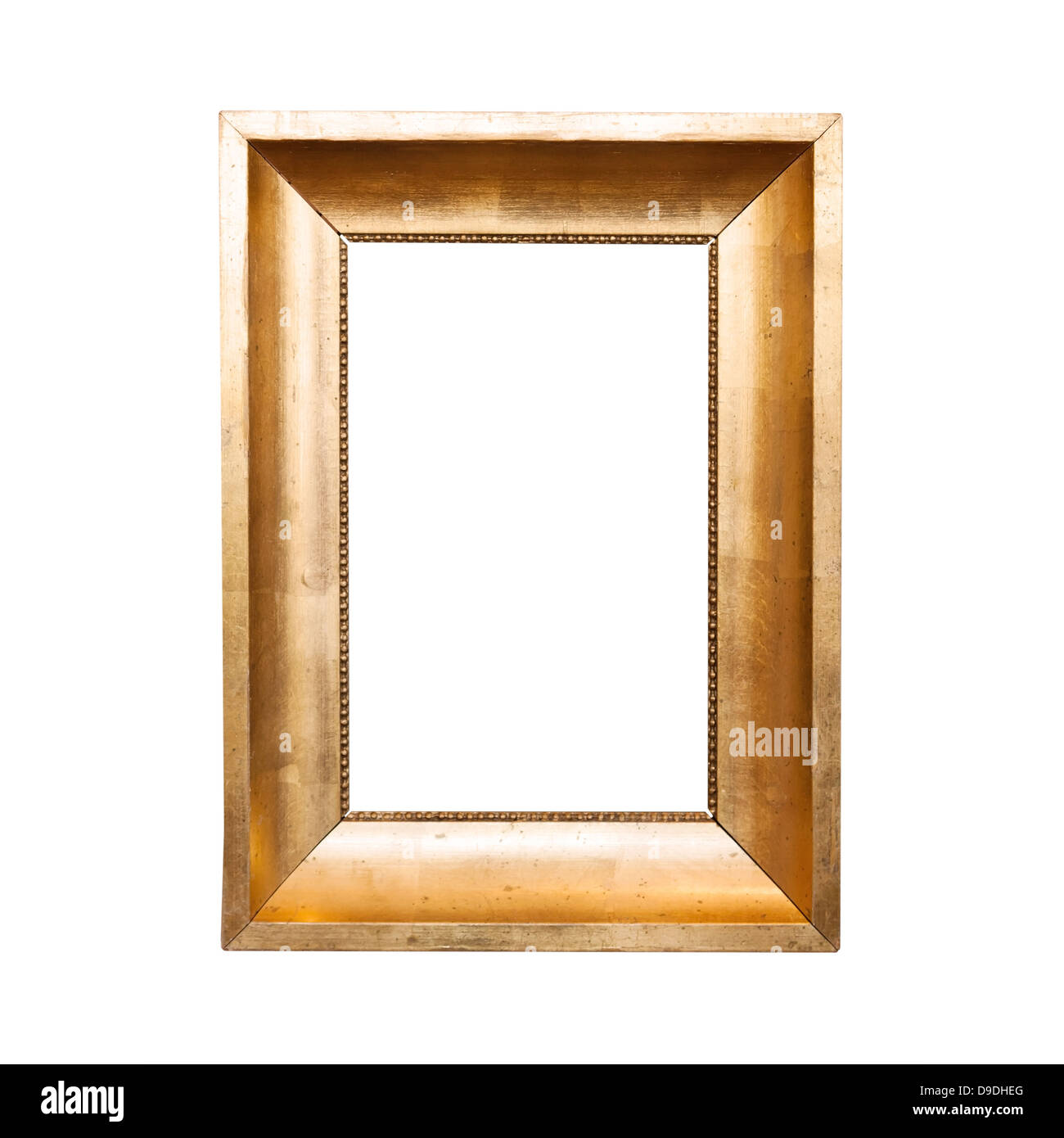 Vecchio classico telaio in legno con vernice dorata isolato su bianco Foto Stock