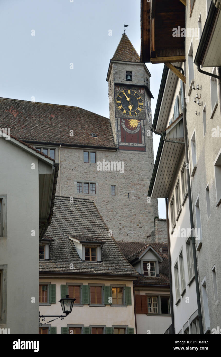 Il Castello di Rapperswil Zeitturm (torre dell'orologio), Rapperswil, San Gallo, Svizzera. Foto Stock